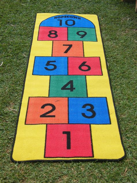 hopscotch game online.